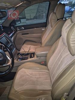 جيب جراند شيروكي